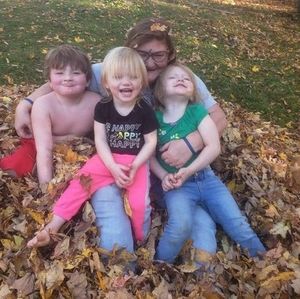 Meet your Posher, Clara